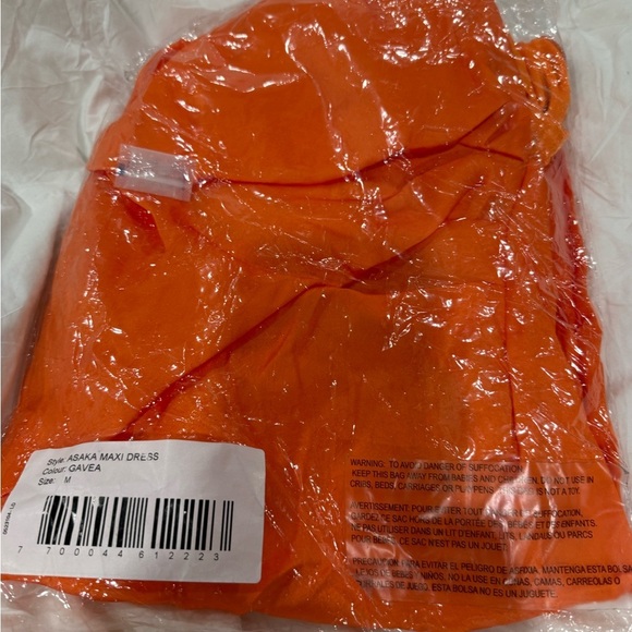 COPY - NWT BAOBAB ASAKA DRESS
SZ M
$285.00 - Picture 9 of 10